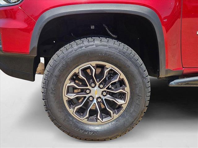 Photo of 2021 Cherry Red Tintcoat Chevrolet Colorado