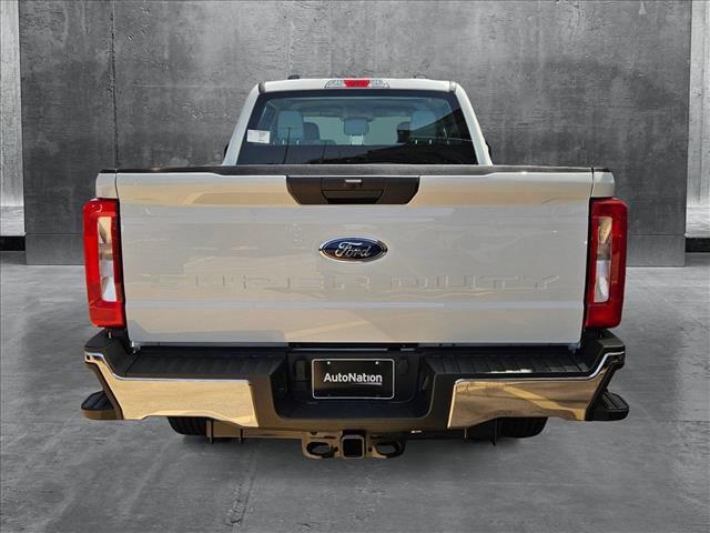 Photo of 2025 Oxford White Ford F-250