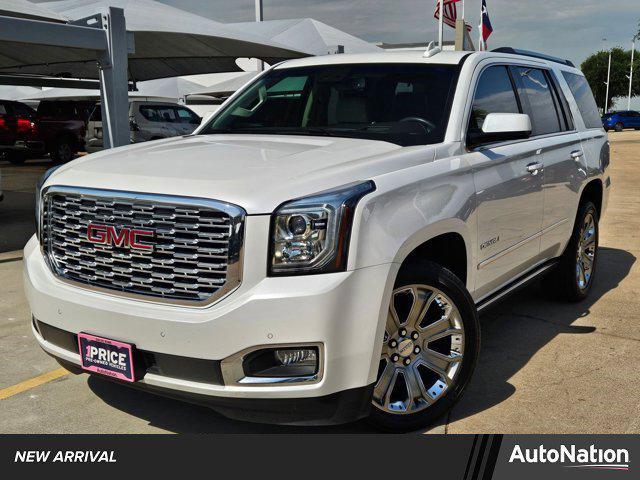 Photo of 2018 White Frost Tricoat GMC Yukon