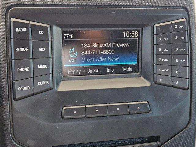 Photo of 2014 Oxford White Ford F-150