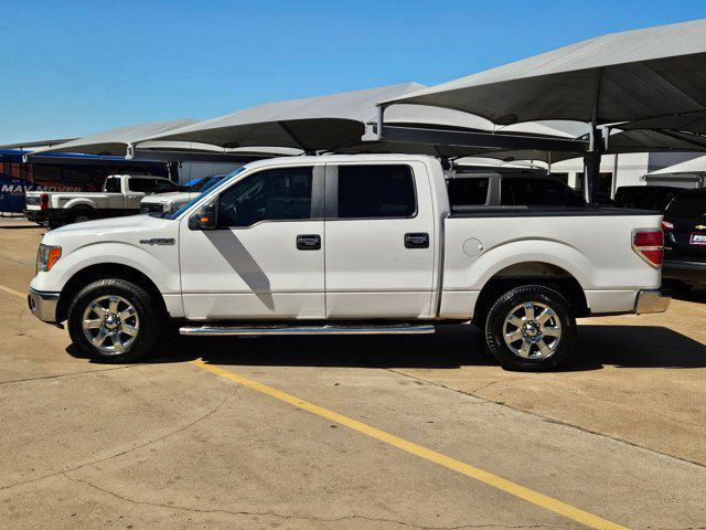 Photo of 2014 Oxford White Ford F-150