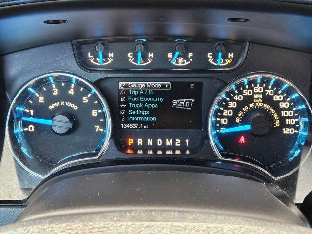 Photo of 2014 Oxford White Ford F-150