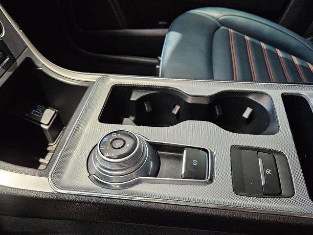 Photo of 2022 Carbonized Gray Metallic Ford Edge