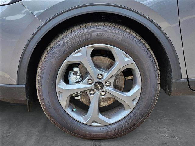Photo of 2025 Carbonized Gray Metallic Ford Escape