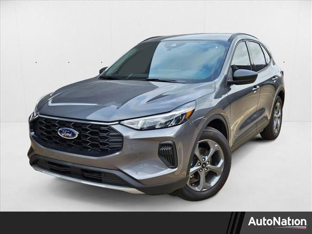 Photo of 2025 Carbonized Gray Metallic Ford Escape