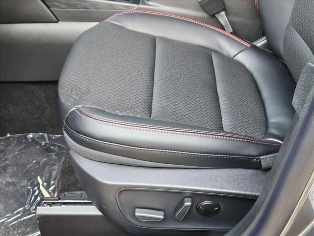Photo of 2025 Carbonized Gray Metallic Ford Escape