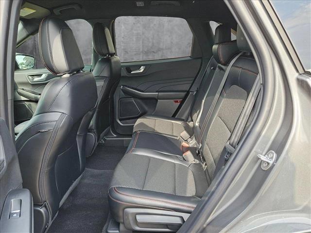Photo of 2025 Carbonized Gray Metallic Ford Escape