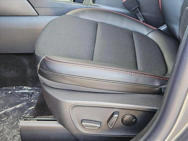 Photo of 2025 Carbonized Gray Metallic Ford Escape