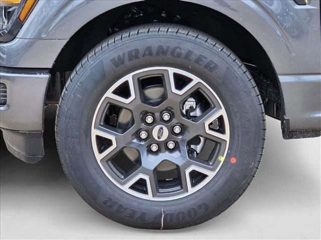 Photo of 2025 Carbonized Gray Metallic Ford F-150