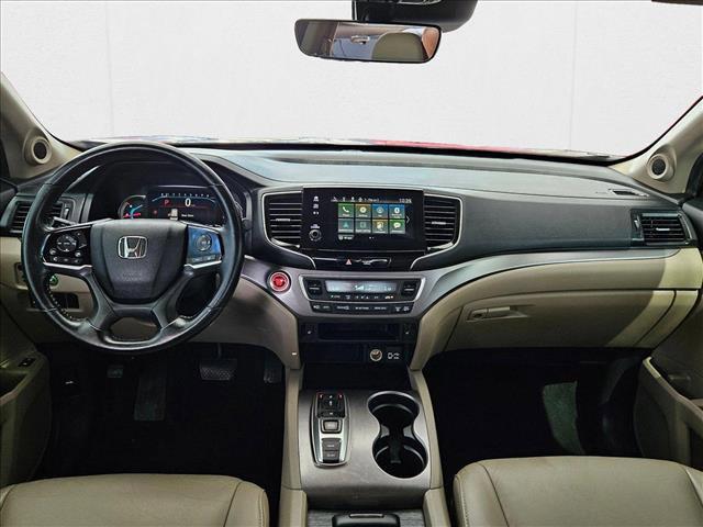 Photo of 2021 Black Honda Pilot