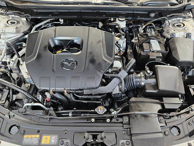 Photo of 2024 Platinum Quartz Metallic Mazda Mazda3