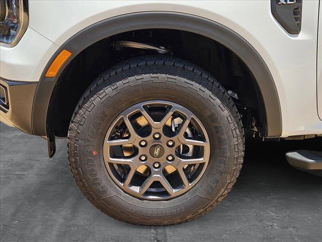Photo of 2025 Oxford White Ford Ranger