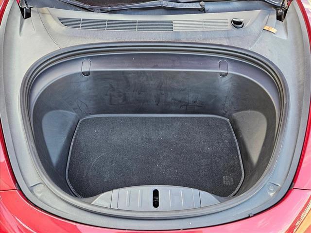 Photo of 2018 Red Multi-Coat Tesla Model 3