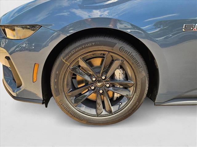 Photo of 2025 Vapor Blue Metallic Ford Mustang