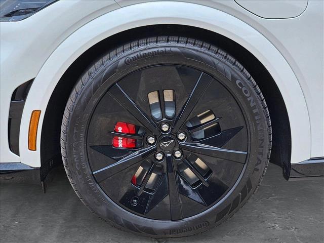 Photo of 2025 Star White Metallic Tri-Coat Ford Mustang Mach-E