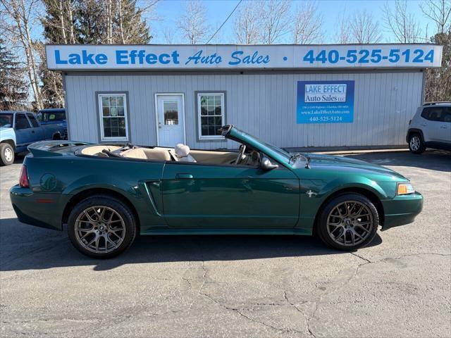 2000 Ford Mustang