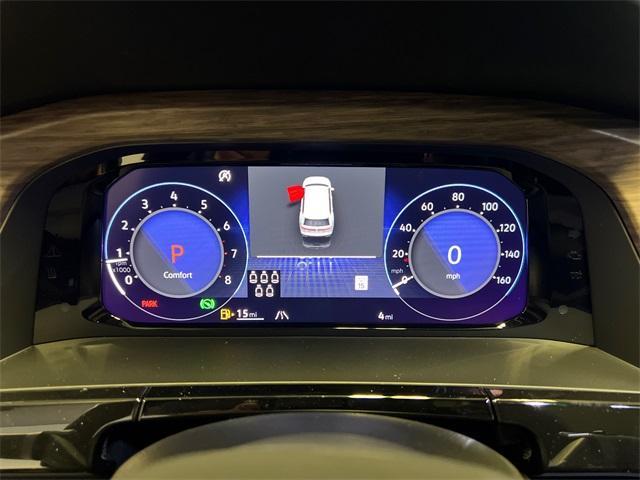 Photo of 2025 Deep Black Pearl Effect Volkswagen Atlas