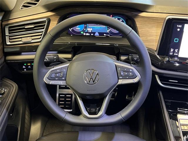 Photo of 2026 Silver Volkswagen Atlas