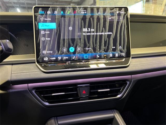 Photo of 2025 Deep Black Pearl Effect Volkswagen Tiguan
