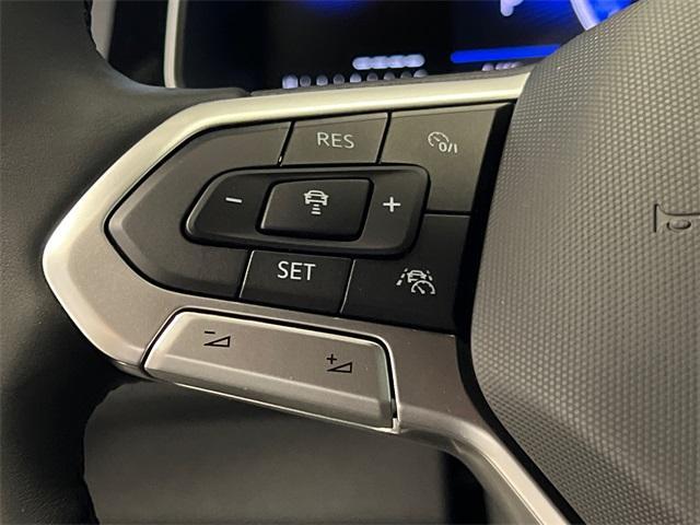 Photo of 2026 Pure White Volkswagen Jetta