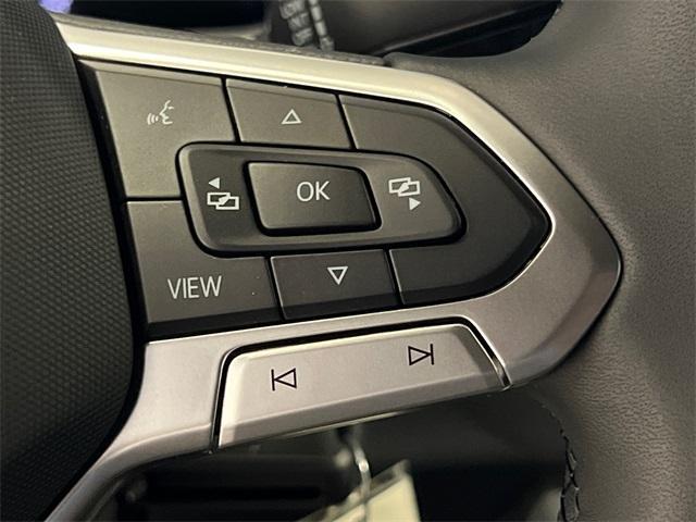 Photo of 2026 Pure White Volkswagen Jetta