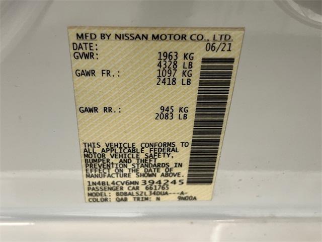 Photo of 2021 White Nissan Altima