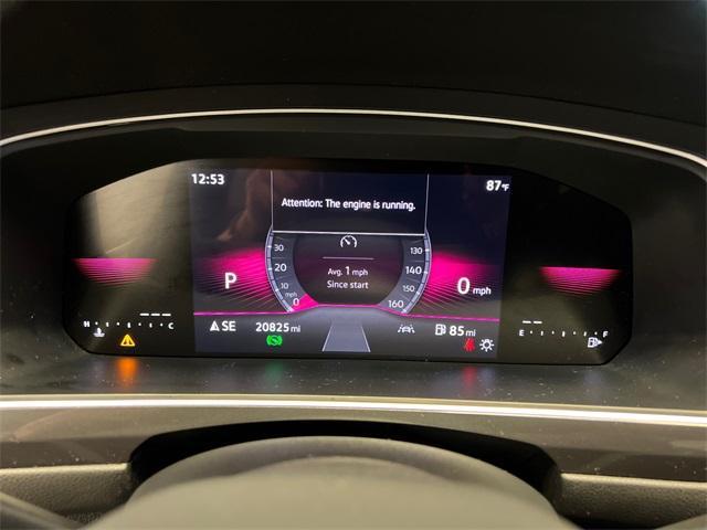 Photo of 2024 Opal White Pearl Effect Volkswagen Tiguan