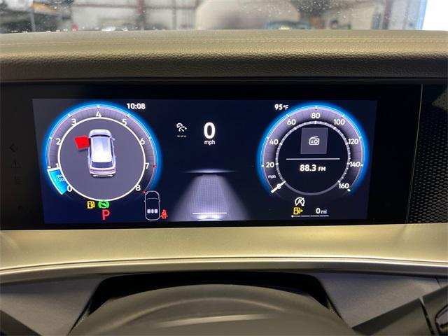 Photo of 2025 Deep Black Pearl Effect Volkswagen Tiguan