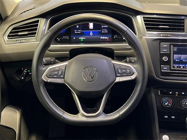 Photo of 2023 Deep Black Pearl Effect Volkswagen Tiguan