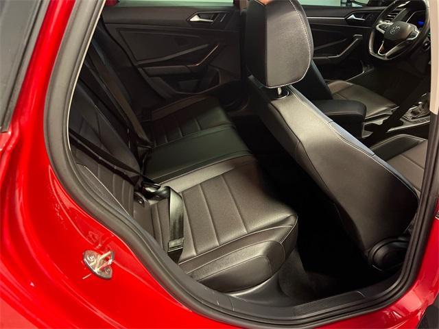 Photo of 2023 Kings Red Volkswagen Jetta