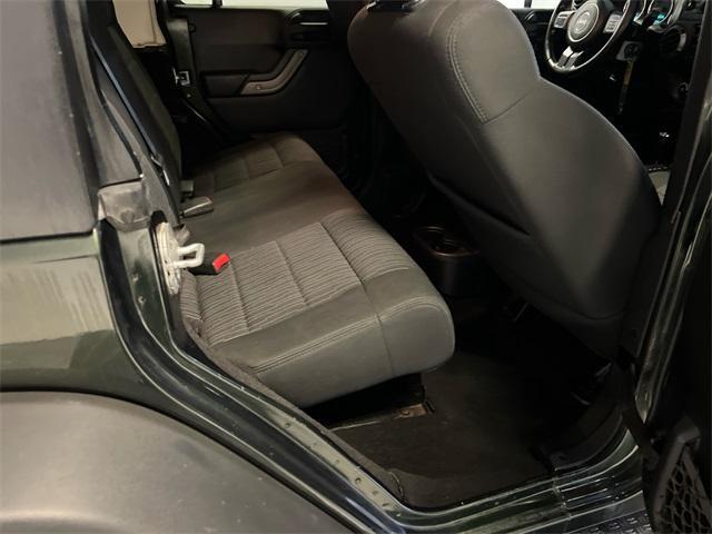 Photo of 2011 Green Jeep Wrangler Unlimited