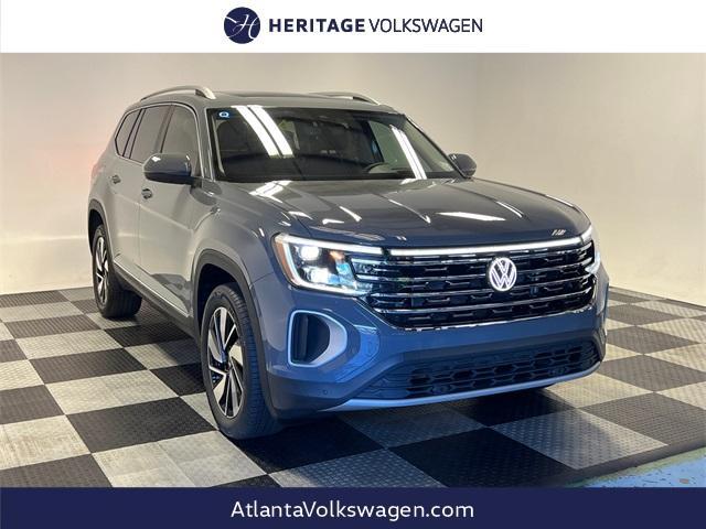 Photo of 2025 Pure Gray Volkswagen Atlas