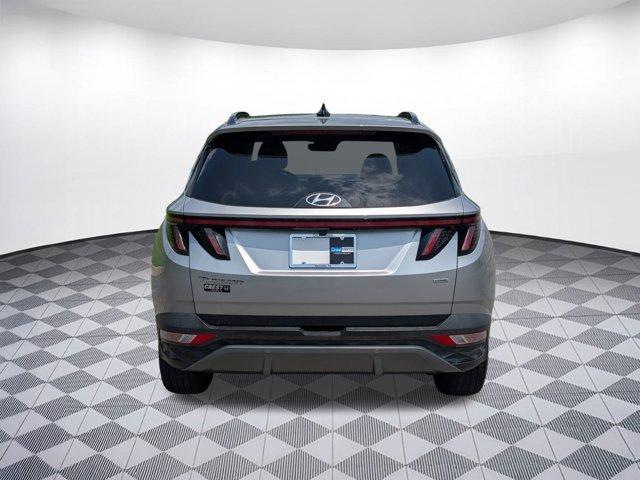 Photo of 2024 Shimmering Silver Hyundai TUCSON