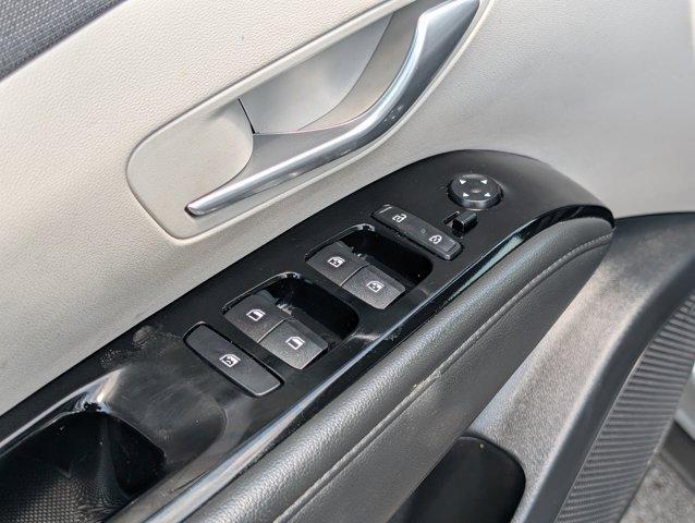 Photo of 2024 Shimmering Silver Hyundai TUCSON