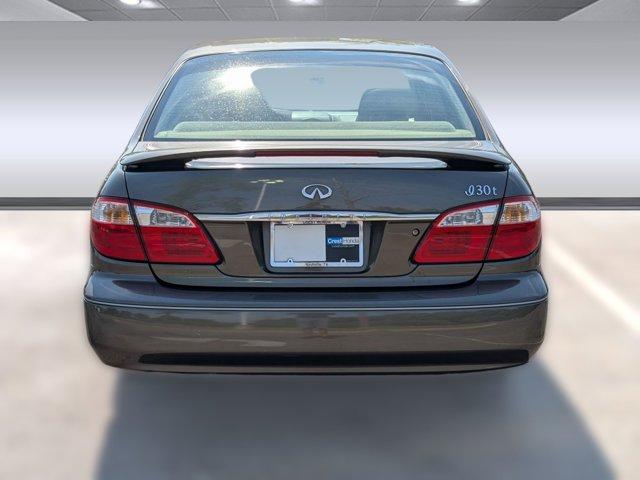 Photo of 2001 Brown INFINITI I30