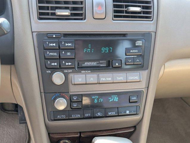 Photo of 2001 Brown INFINITI I30