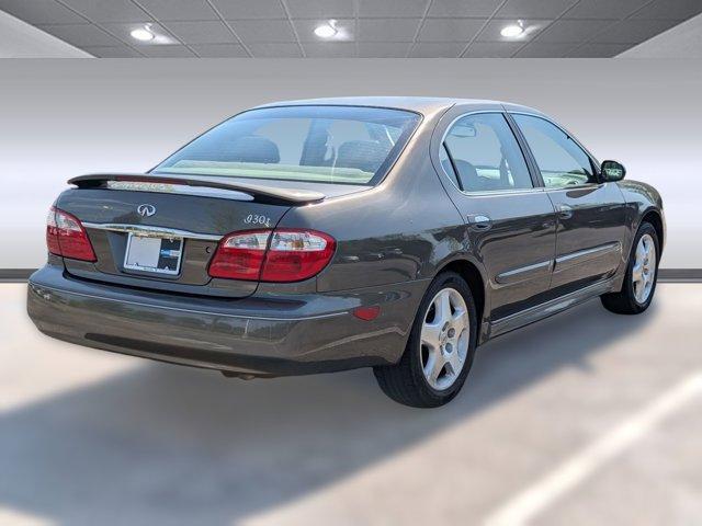 Photo of 2001 Brown INFINITI I30