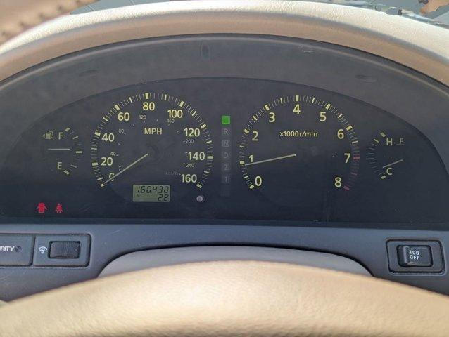 Photo of 2001 Brown INFINITI I30