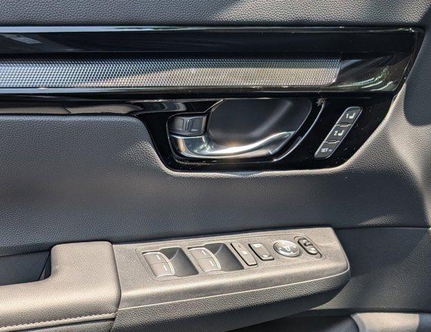 Photo of 2026 Urban Gray Pearl Honda CR-V