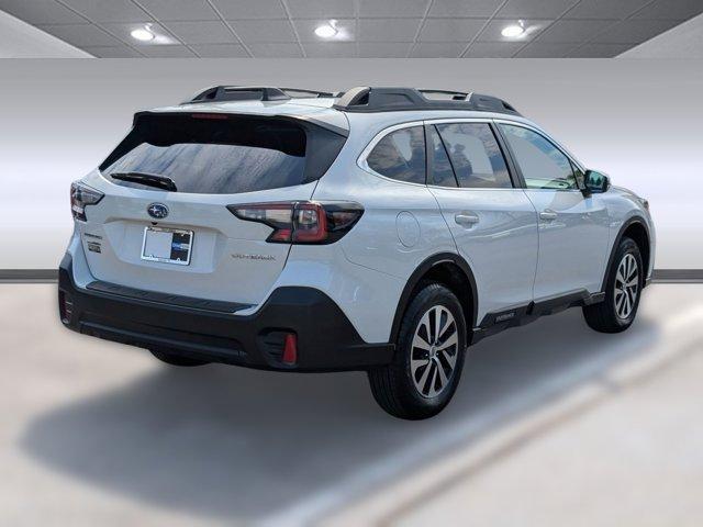 Photo of 2021 Crystal White Pearl Subaru Outback