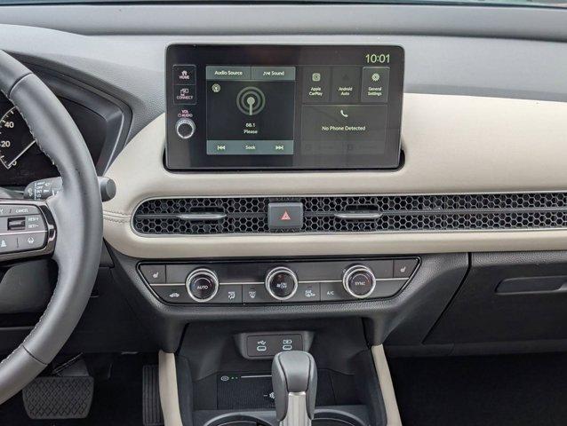 Photo of 2026 Pearl Honda HR-V