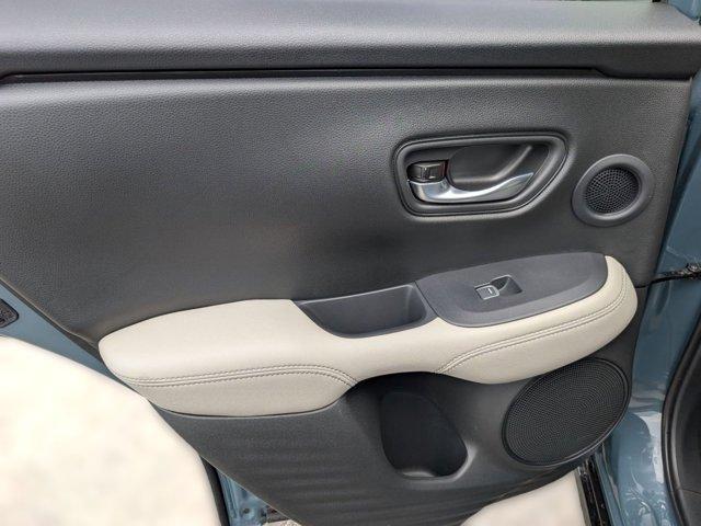 Photo of 2026 Pearl Honda HR-V