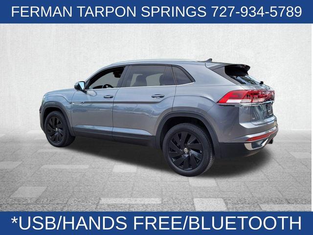 Photo of 2024 Platinum Gray Metallic Volkswagen Atlas Cross Sport