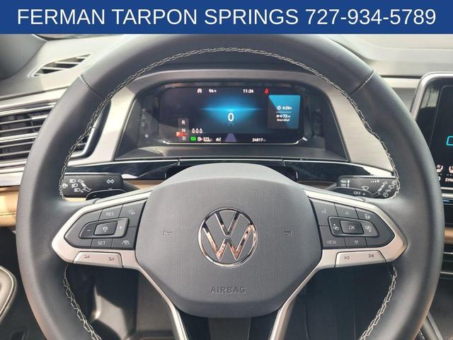 Photo of 2024 Platinum Gray Metallic Volkswagen Atlas Cross Sport