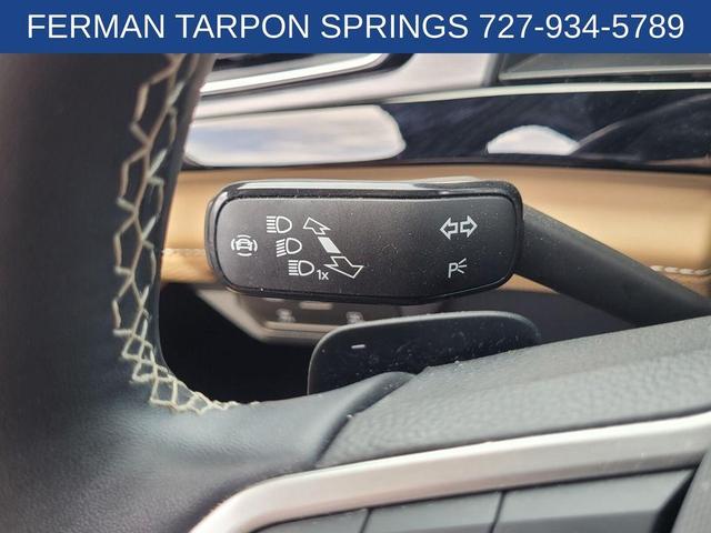 Photo of 2024 Platinum Gray Metallic Volkswagen Atlas Cross Sport