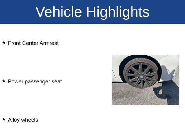 Photo of 2018 White Lexus ES 350