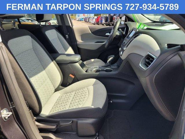 Photo of 2022 Gray Chevrolet Equinox
