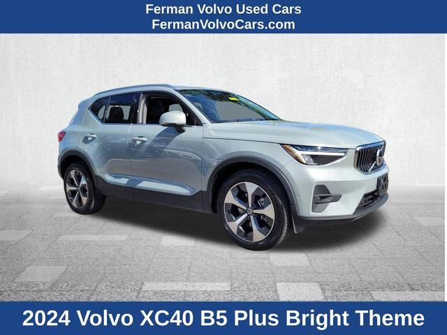 2024 Volvo XC40