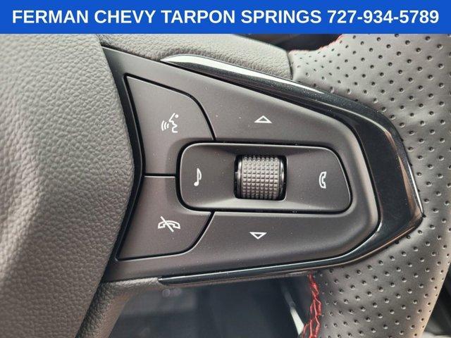 Photo of 2025 Summit White Chevrolet Trax