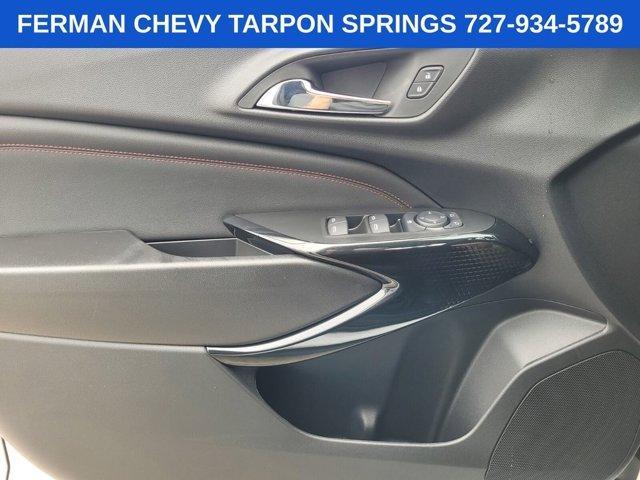 Photo of 2025 Summit White Chevrolet Trax